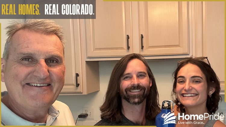 HomePride Bath customer and installer smiling together in the homeowner's Colorado residence