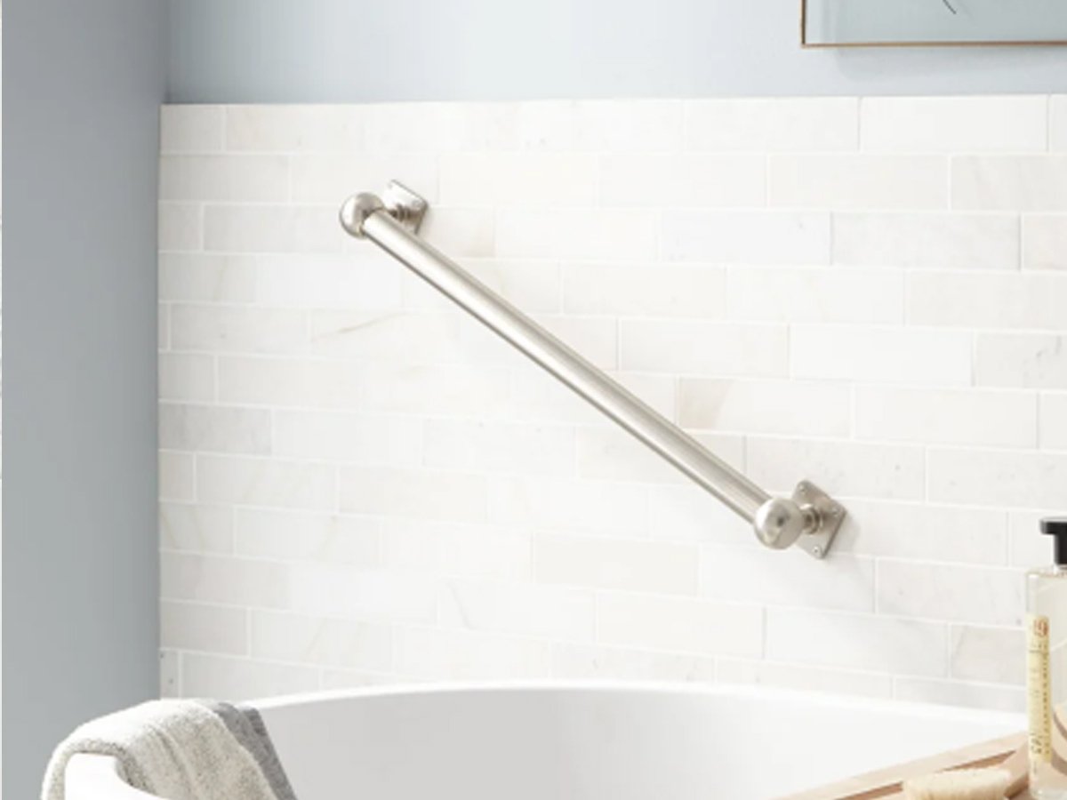 Diagonal Grab Bar-1