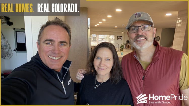 HomePride Bath customer and installer smiling together in the homeowner's Colorado residence