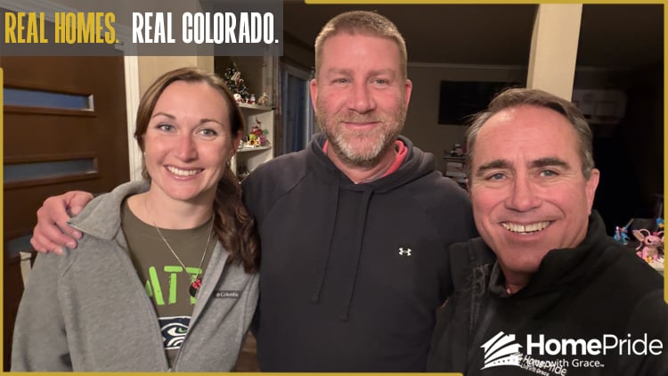 HomePride Bath customer and installer smiling together in the homeowner's Colorado residence