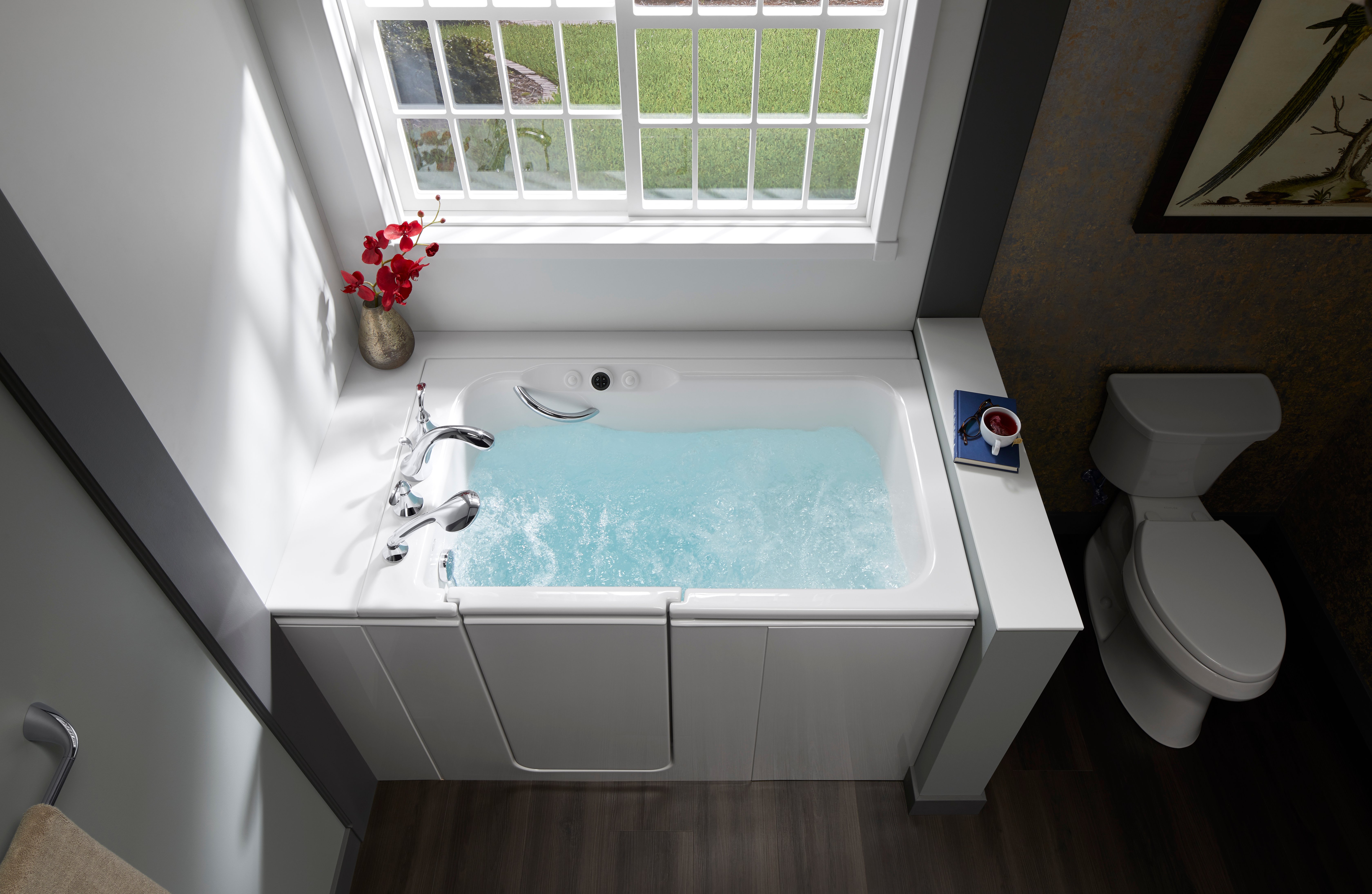 Image of a Kohler walk-in tub